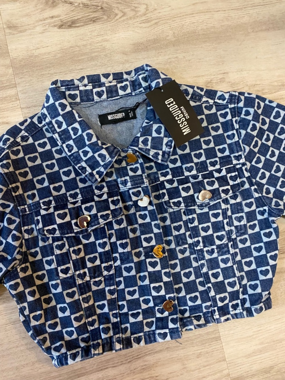 Missguided Blue Heart-Print Cropped Denim Jacket - Picture 8 of 16